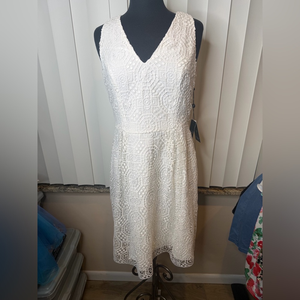 Adrianna Papell women's sleeveless white crochet or lace midi dress Size 12